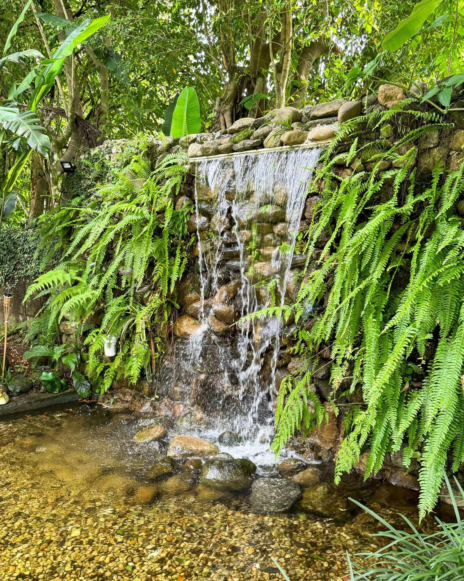 Pousada Rumo Dos Ventos Parati Esterno foto